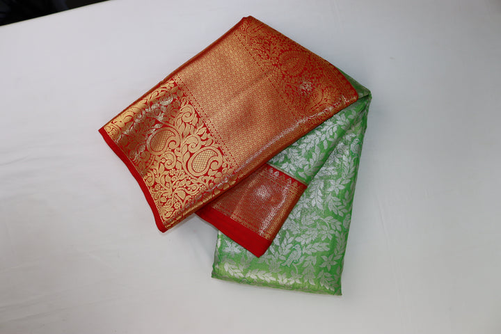 Mesmerizing Green Kanjipuram Saree