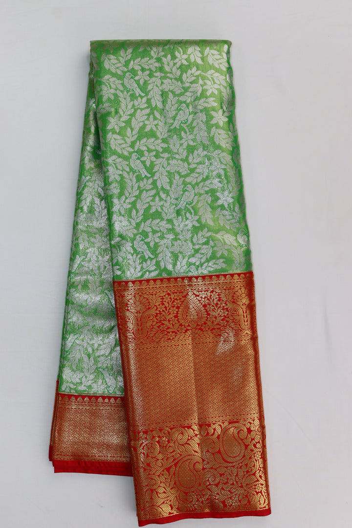 Mesmerizing Green Kanjipuram Saree