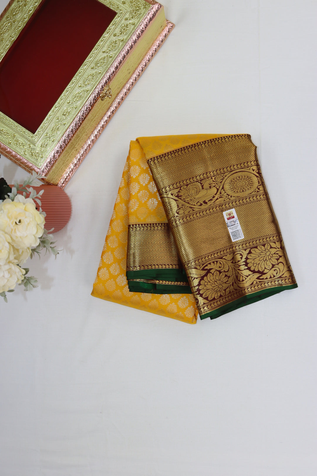 Mesmerizing Yellow Pure Kanjipuram Saree