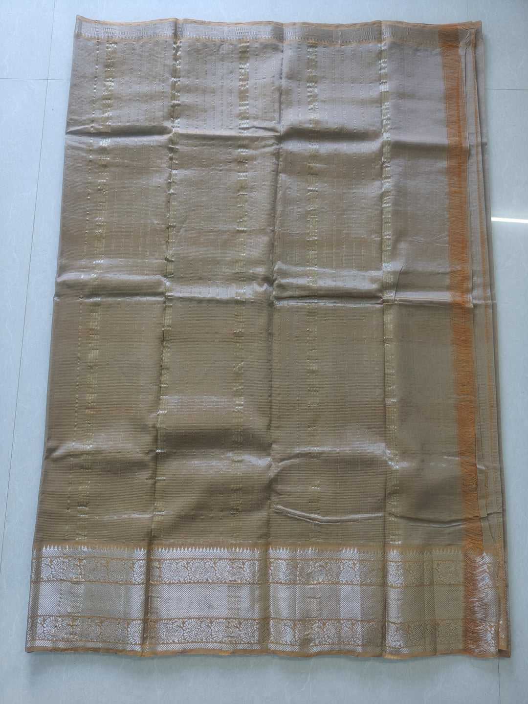 Traditional Sapota Mangalagiri Pattu Saree