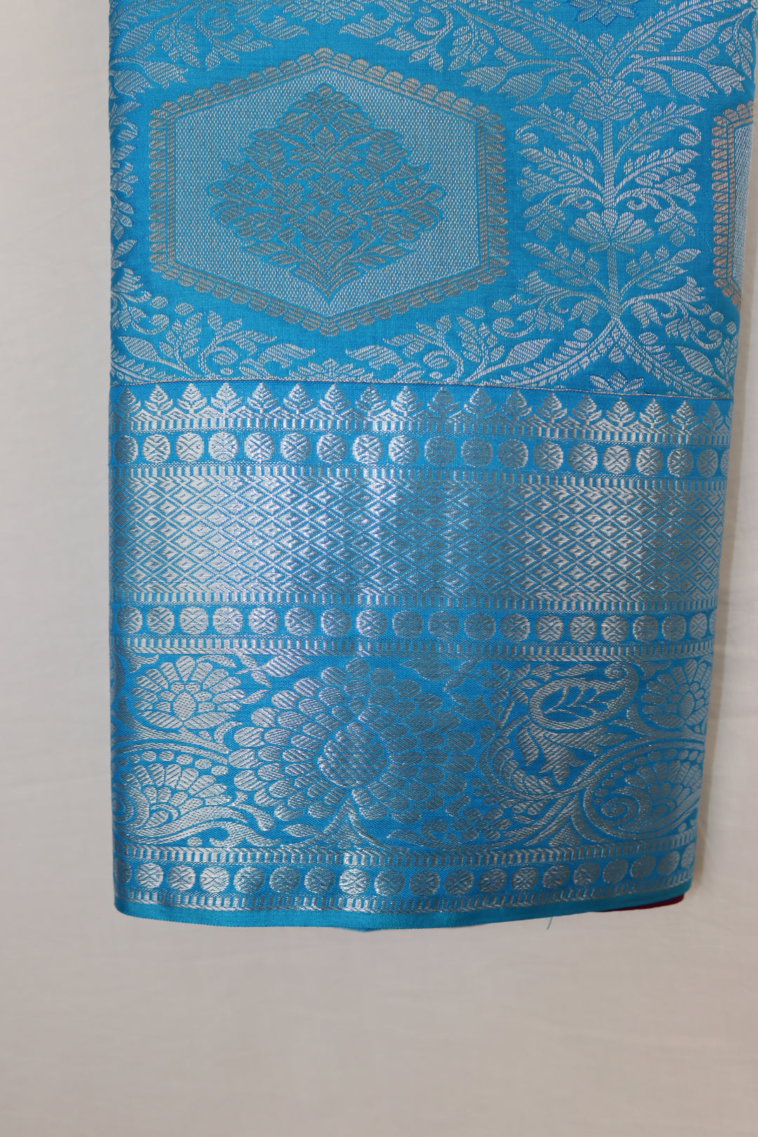 Graceful Blue  Kanjipuram Saree