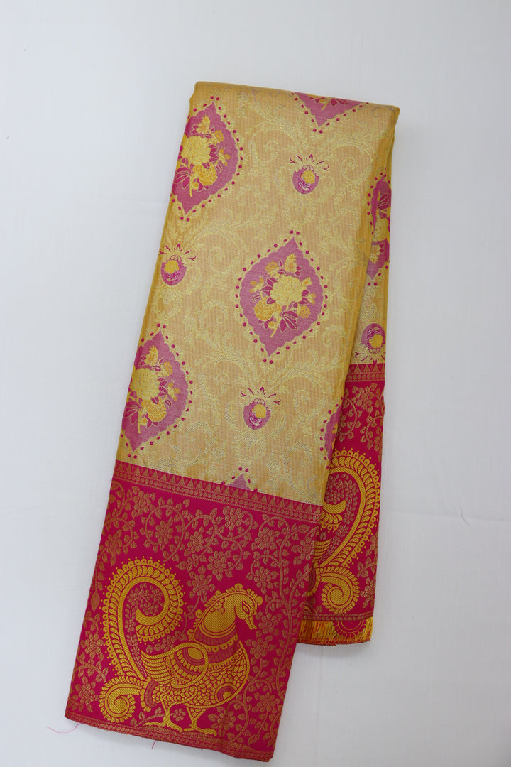 Capivating Yellow Kanjipuram Saree