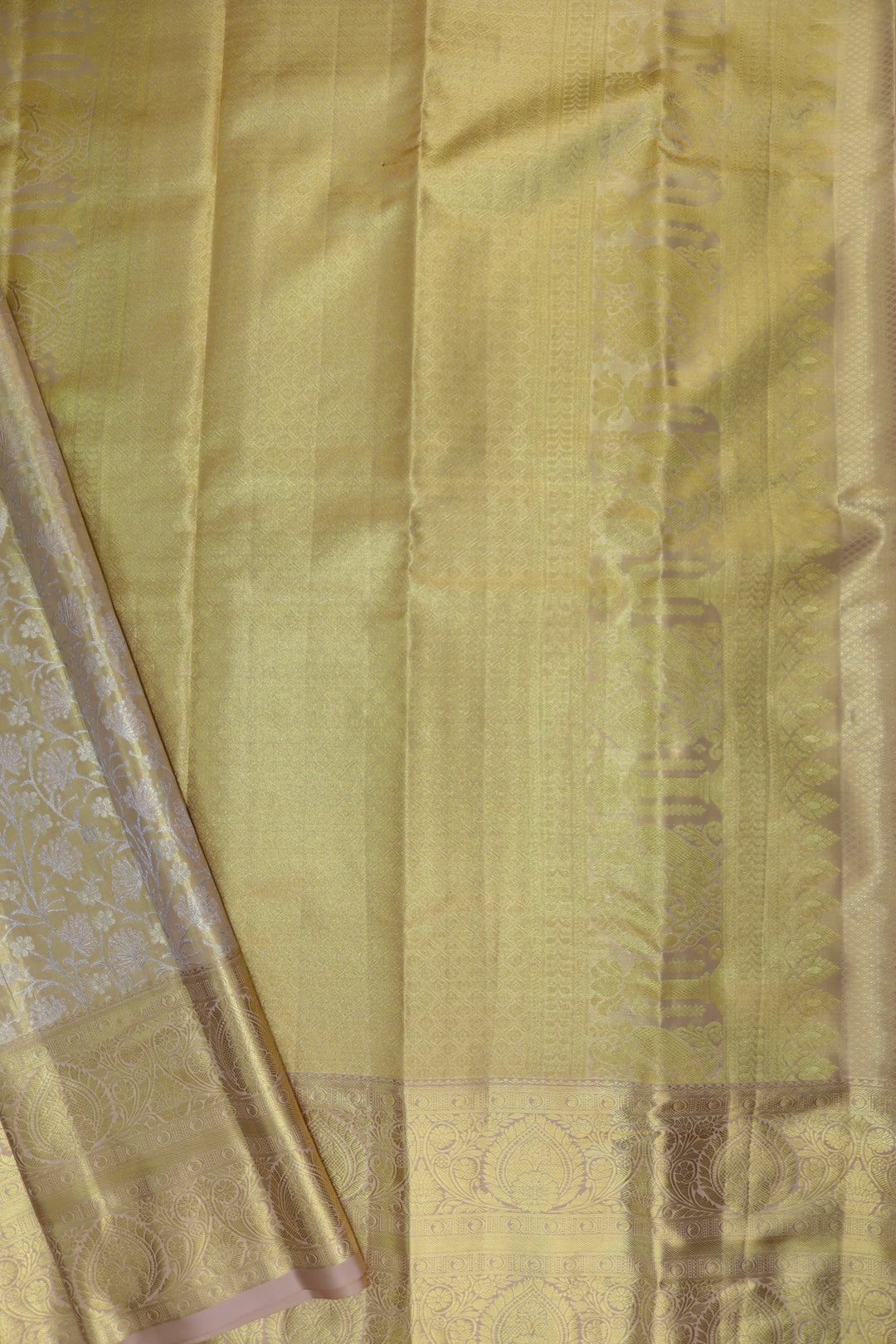 Royal Gold Kanjipuram Saree