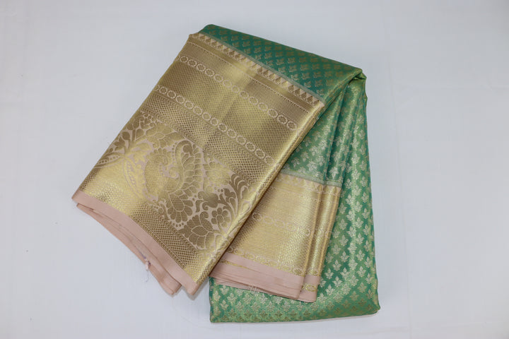 Mesmerizing Green Kanjipuram Saree