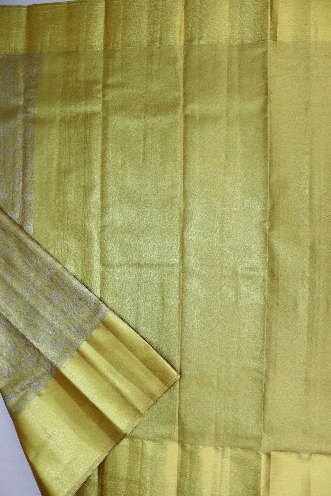 Luxurious Gold Kanjipuram Saree