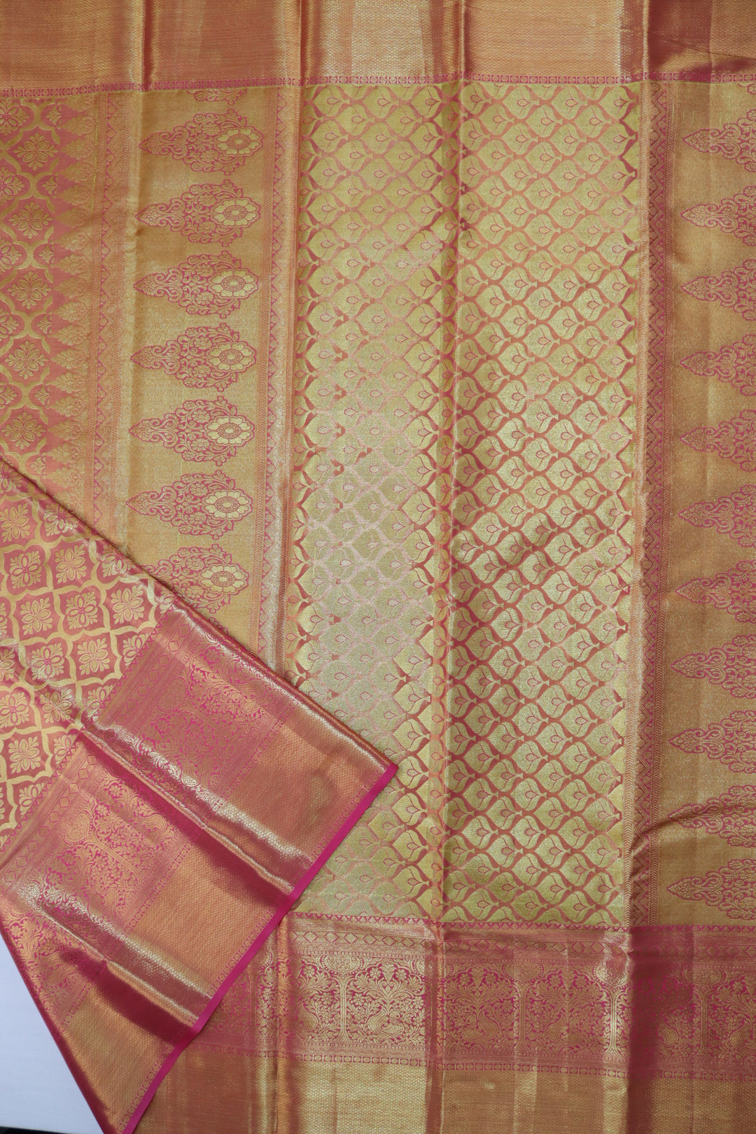 Mesmerizing Orange Kanjipuram Saree