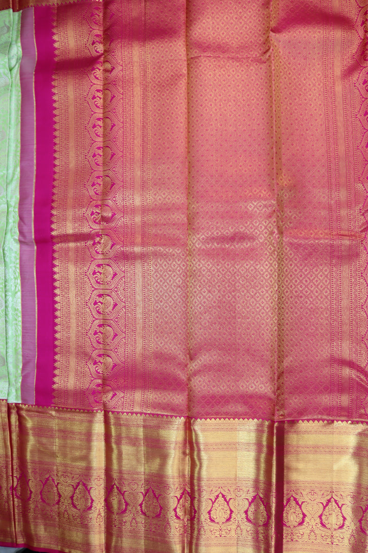 Mesmerizing Green Pure Kanjipuram Saree