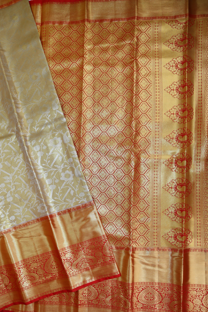 Mesmerizing Olive Green Kanjipuram Saree