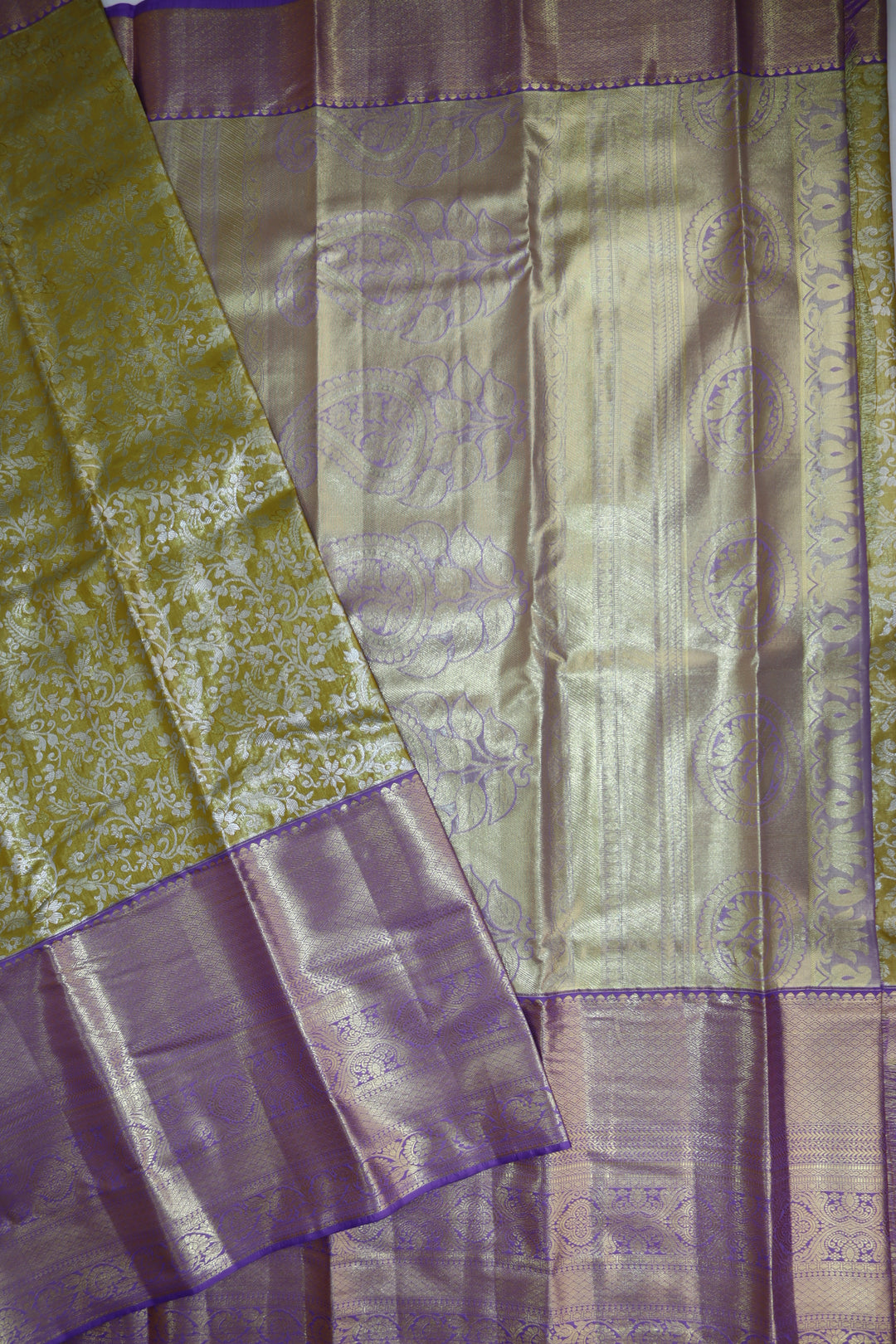 Rich Olive Green Kanjipuram Saree