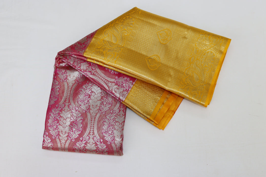 Luxurious Coral Pink Kanjipuram Saree