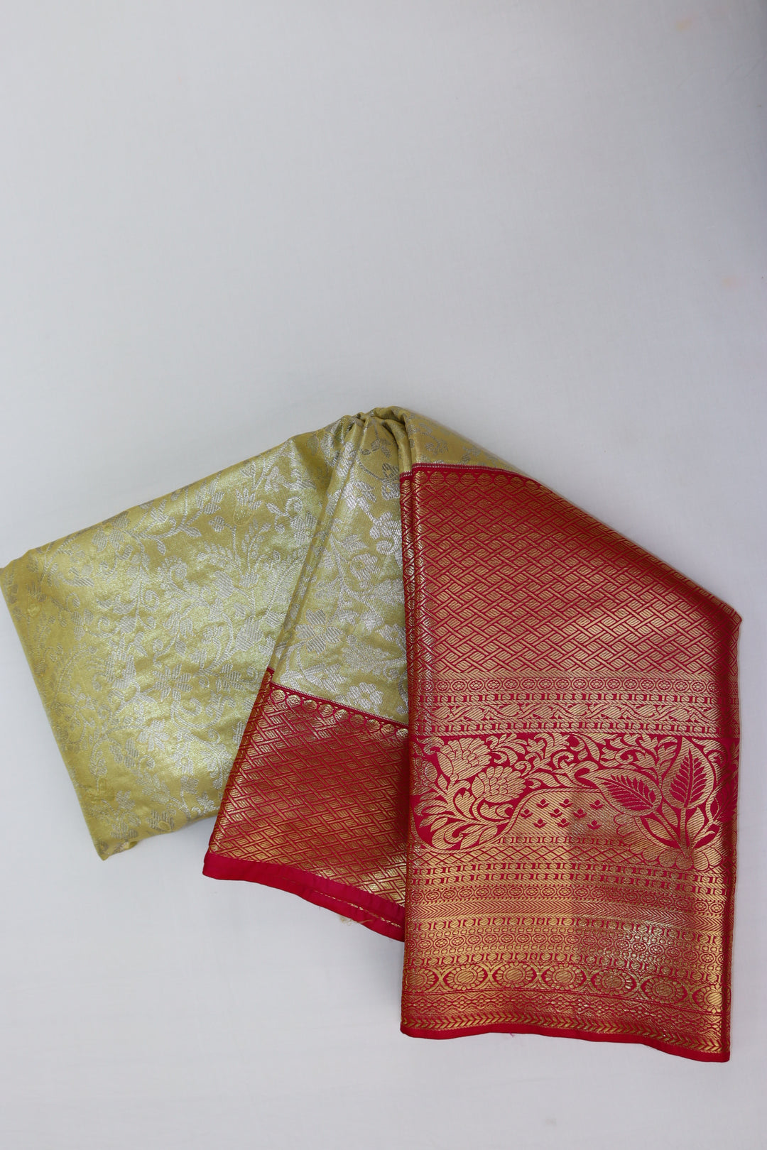 Lavish Golden Yellow Kanjipuram Saree