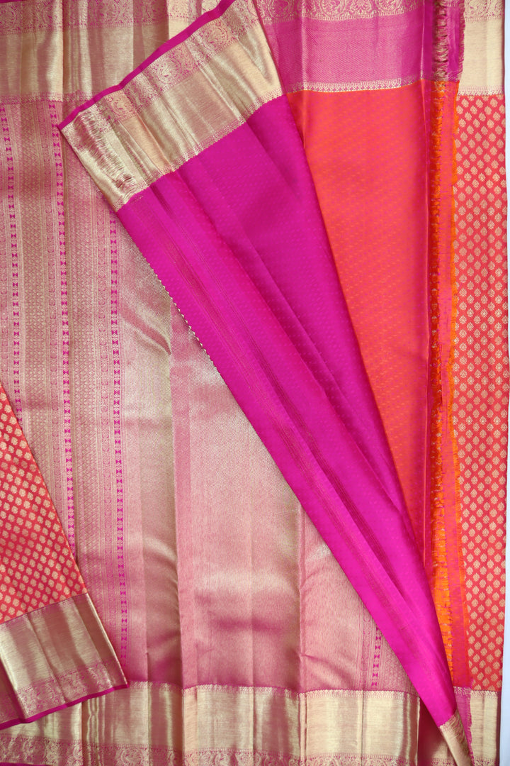 Mesmerizing Red Kanjipuram Saree