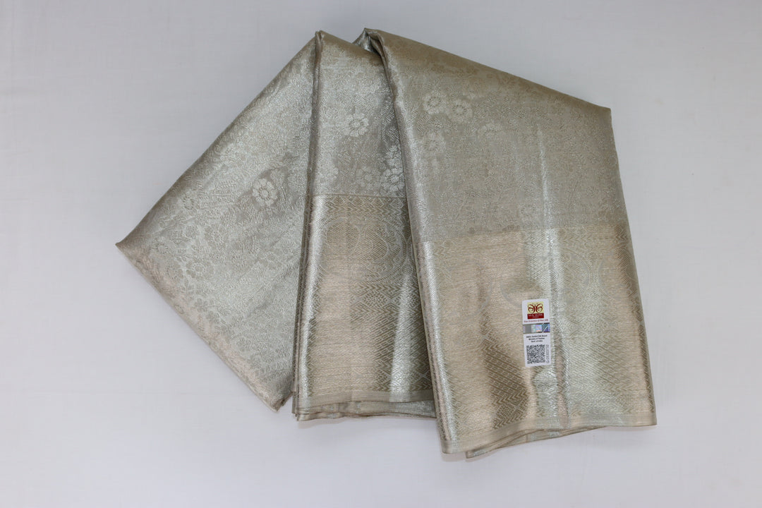 Divine Silver Kanjipuram Saree