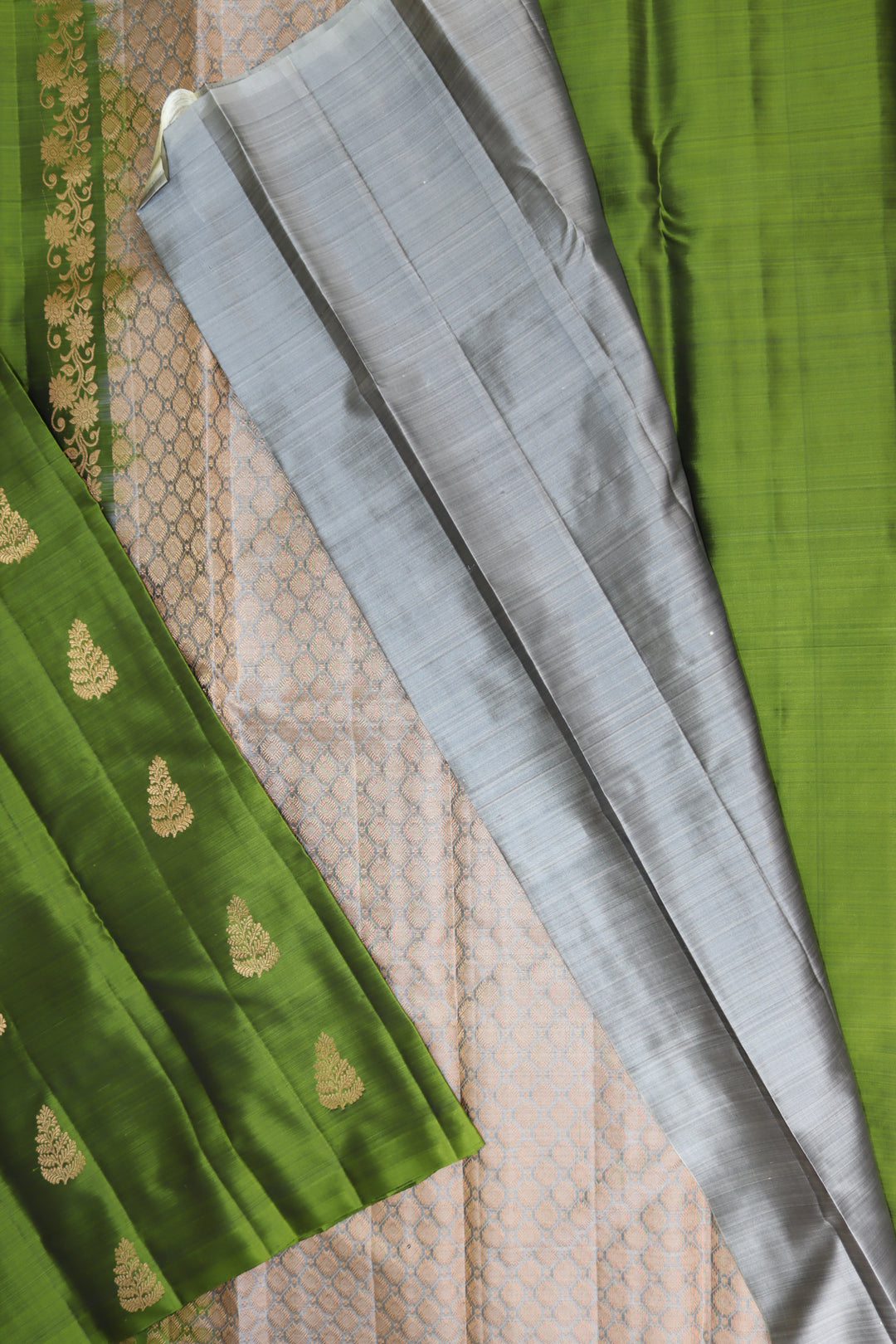 Mesmerizing Green Kanjipuram Saree