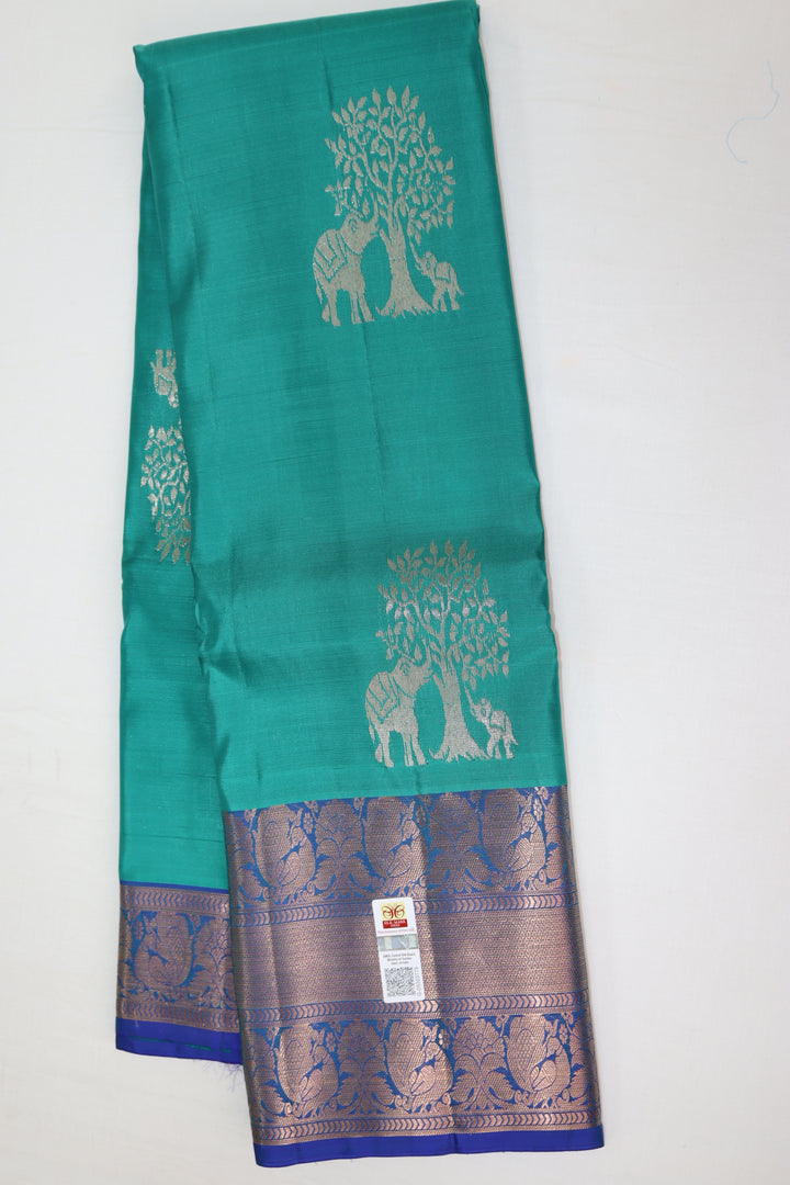 Mesmerizing Teal Green Pure Kanjipuram Saree