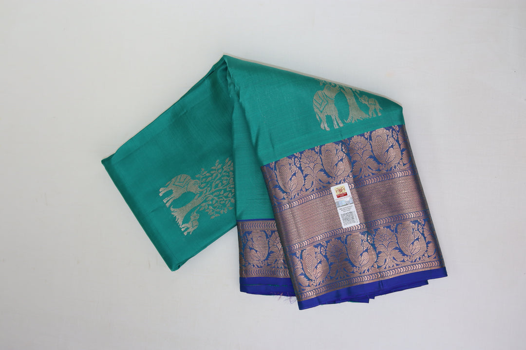 Mesmerizing Teal Green Pure Kanjipuram Saree