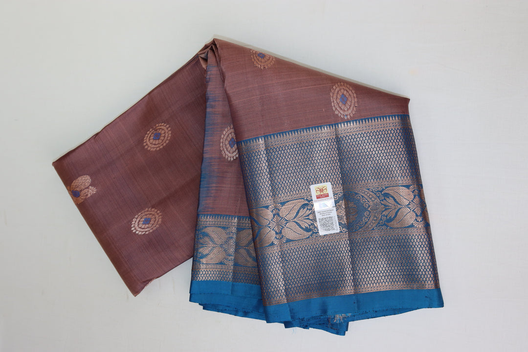 Mesmerizing Chacolate Brown Pure Kanjipuram Saree