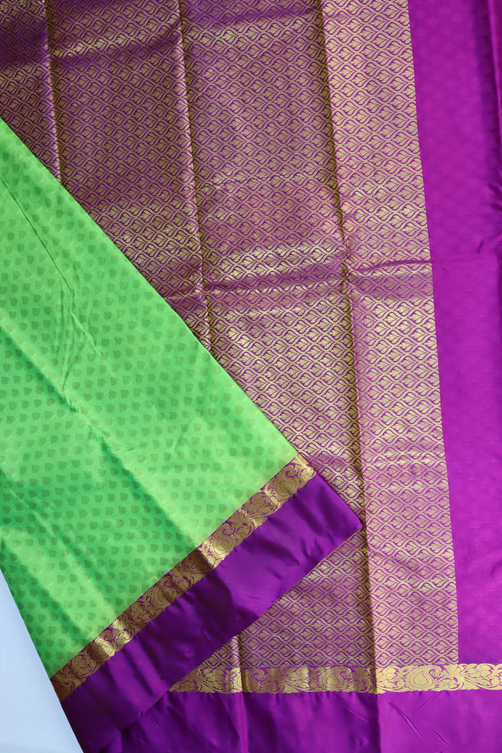 Enchanting Parrot Green Kanjipuram Saree