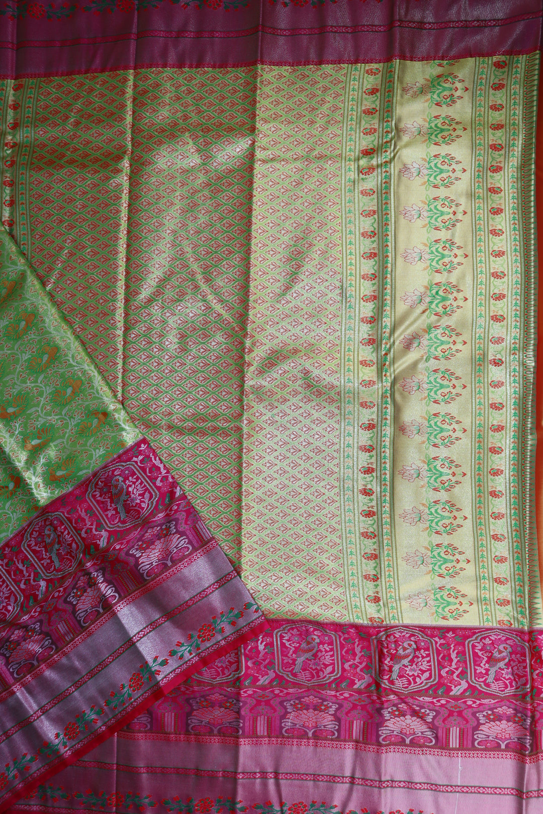 Mesmerizing Green Kanjipuram Saree