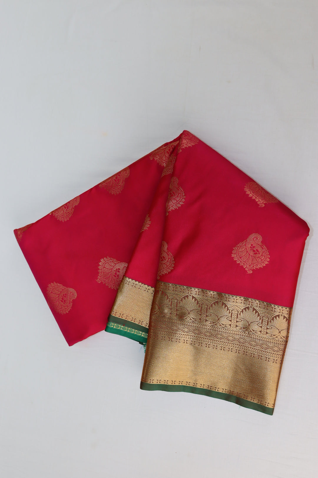 Stunning Pink Kanjipuram Saree