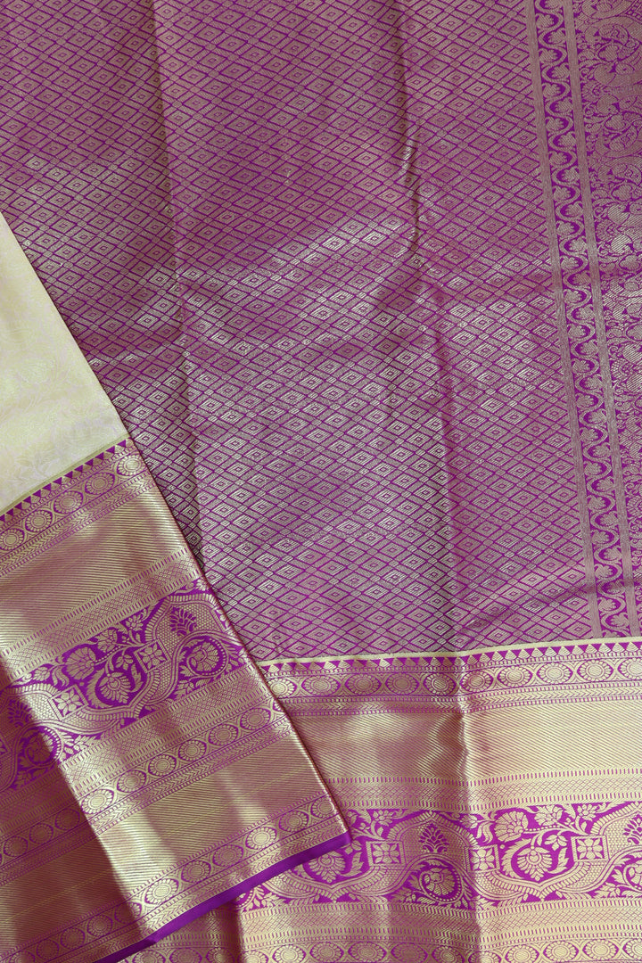 Opulent Cream Tissue Kanjipuram Saree