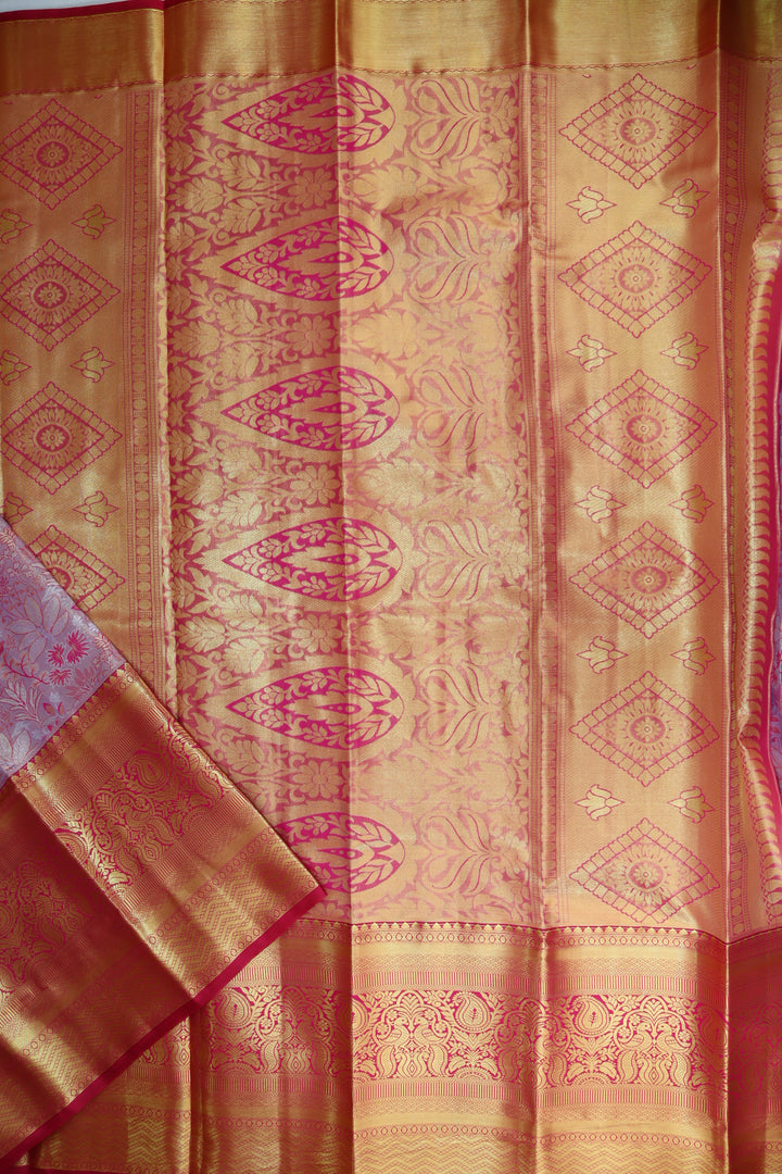 Captivating Coral Pink Kanjipuram Saree