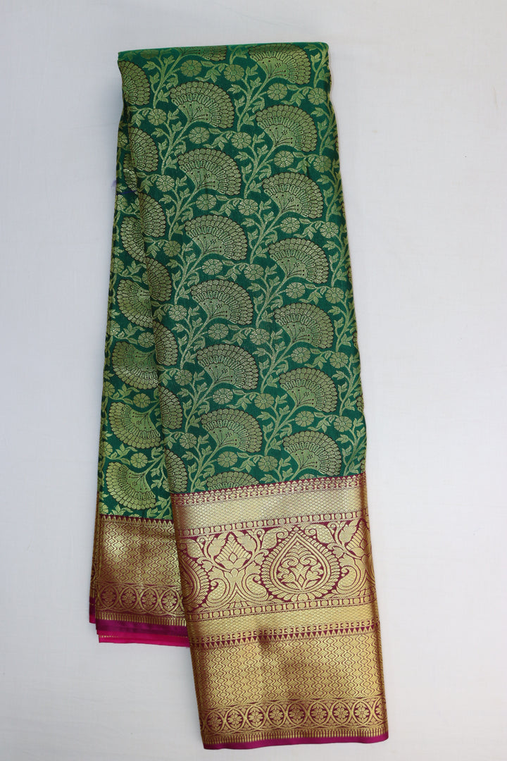 Graceful Dark Green Kanjipuram Saree