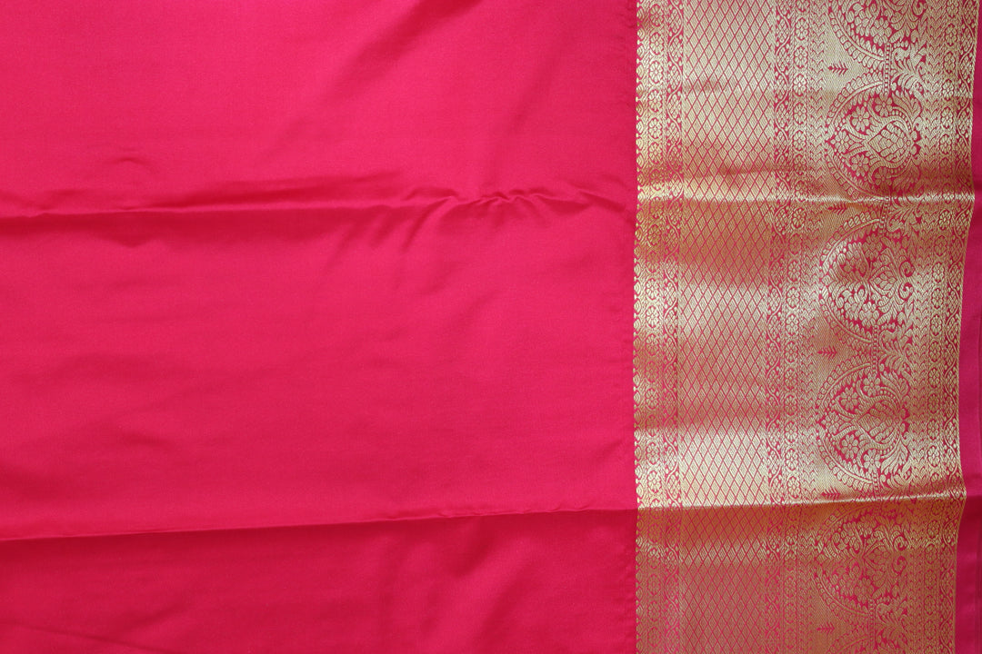 Stunning Peach Kanjipuram Saree