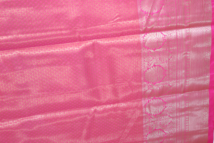 Vibrant Olive Kanjipuram Saree