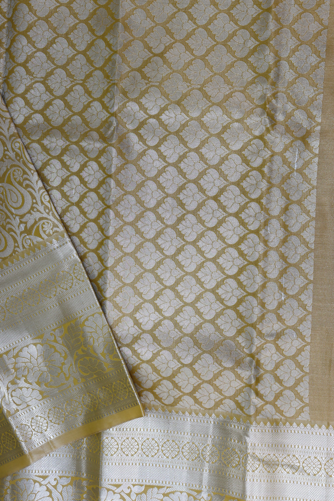 Stunning Moss Green Pastel Kanjipuram Saree